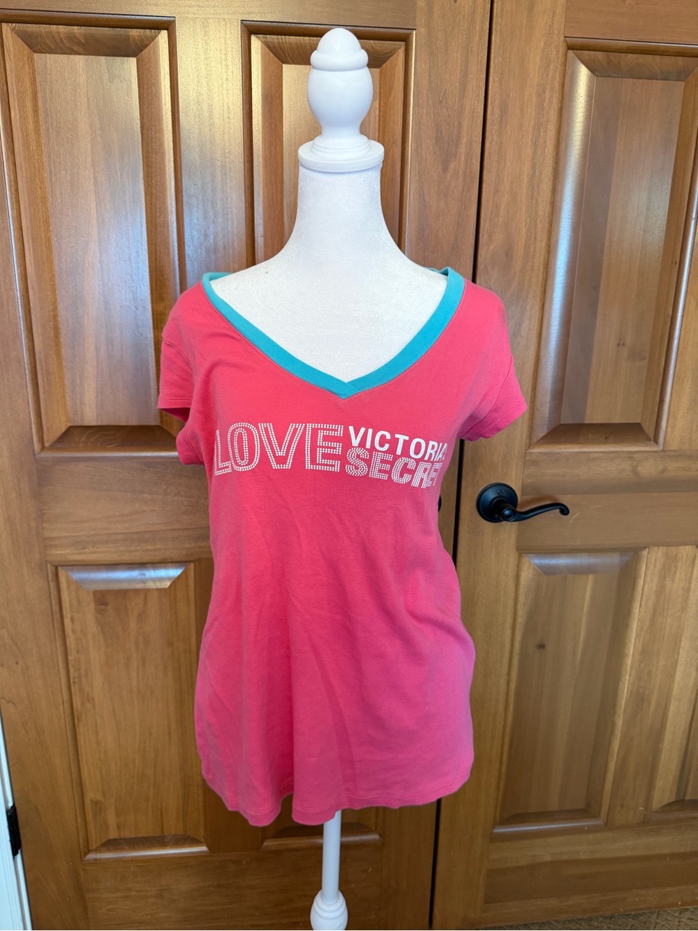 Vintage Victoria’s Secret Pink Graphic Love Victoria’s Secret T Shirt Women’s M